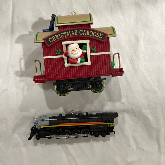 Lot of 4 TRAIN Xmas Hallmark Keepsake Ornaments - Lionel Locomotive, Caboose Car - Picture 8 of 16